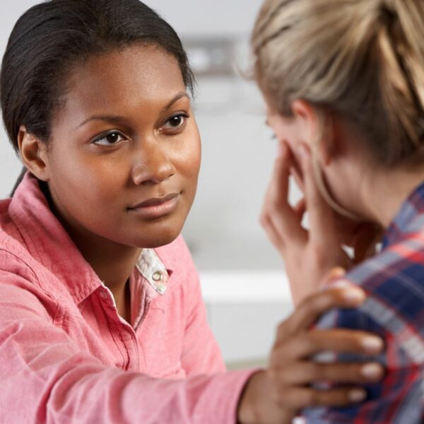 Young HSP woman seeing a DBT therapist.