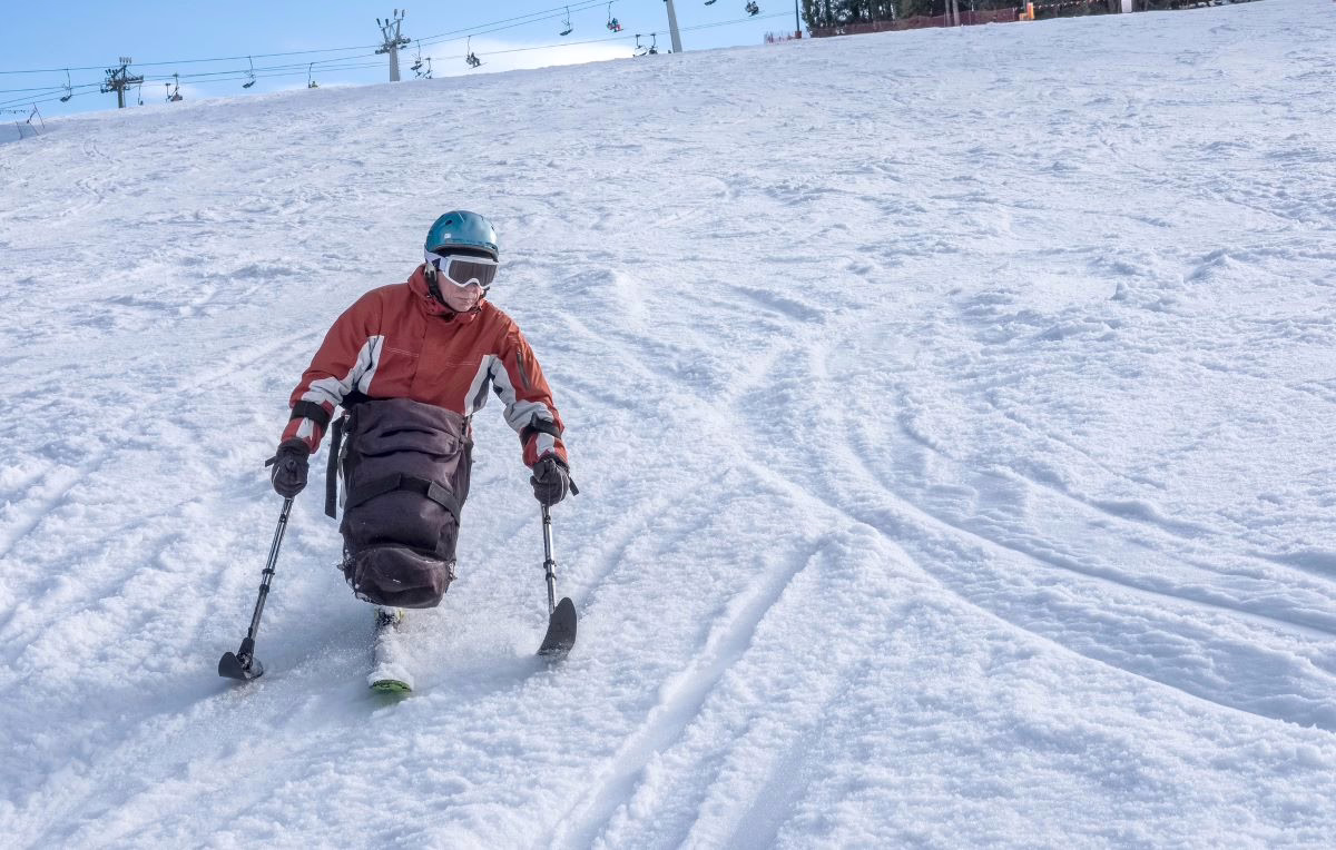 Disabled person on mono ski